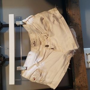 Hollister off white short jean shorts